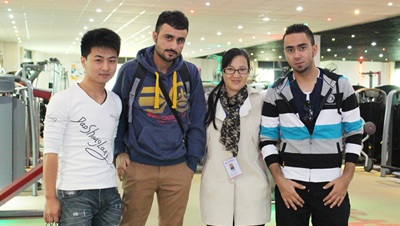 阿曼客戶來中國進口健身房器械