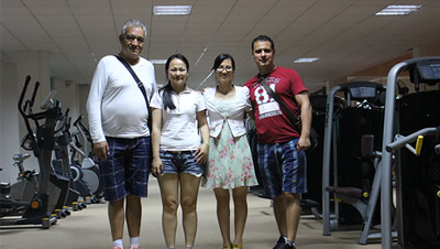 墨西哥客戶進口樱桃网站入口商用健身器材